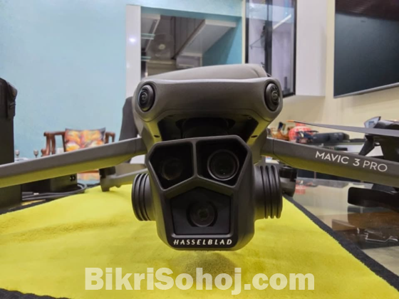 DJI Mavic 3 Pro Drone